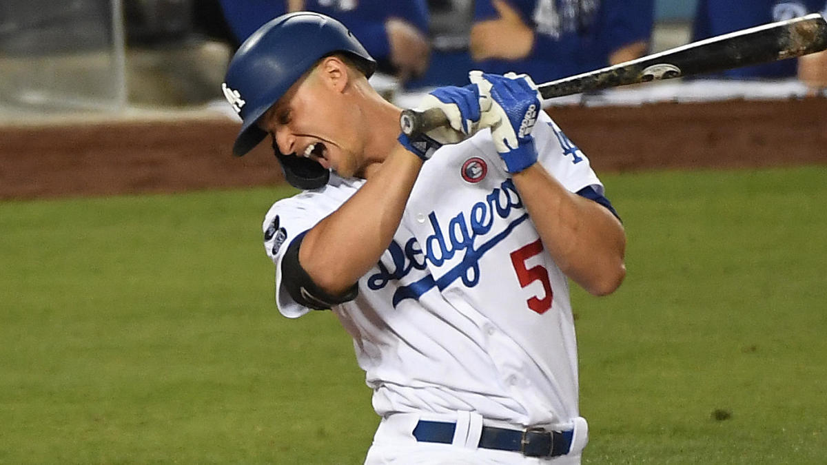 Dodgers' Corey Seager Suffers Broken Hand After Being HBP; Won't