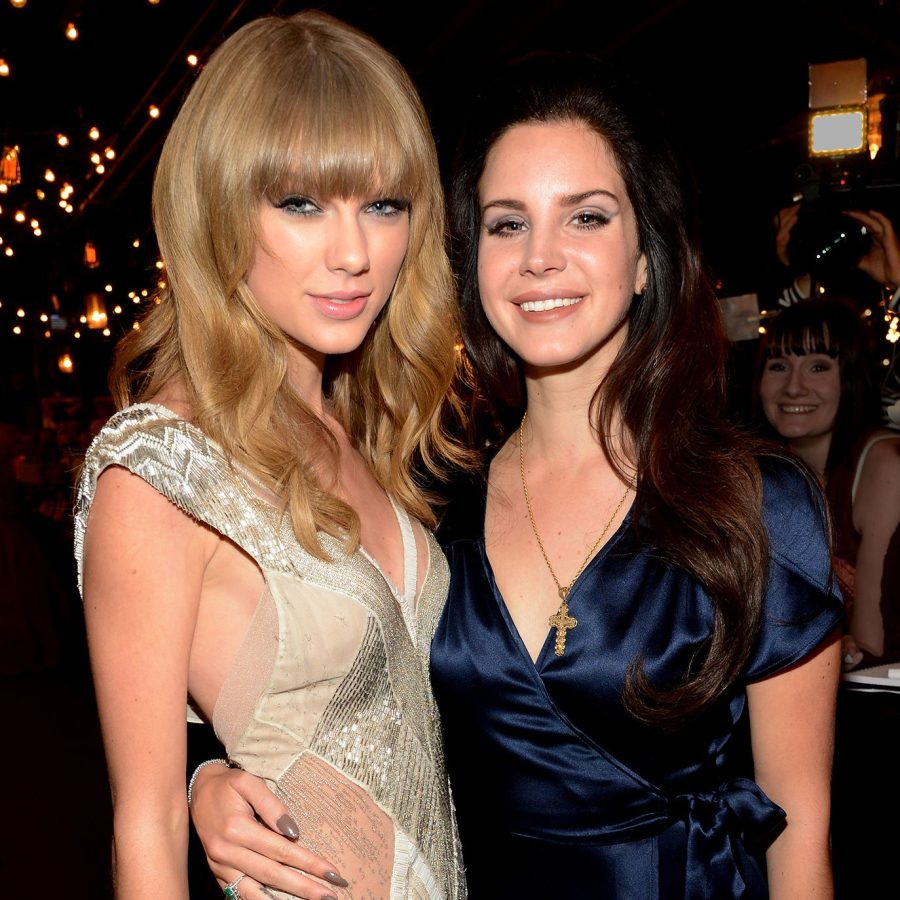 Taylor Swift and Lana Del Rey together at the 2012 MTV Awards. 