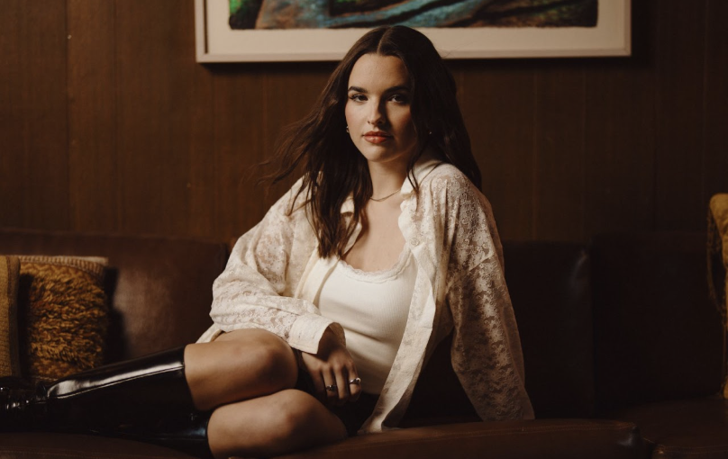 Jenna Raine turns life into music